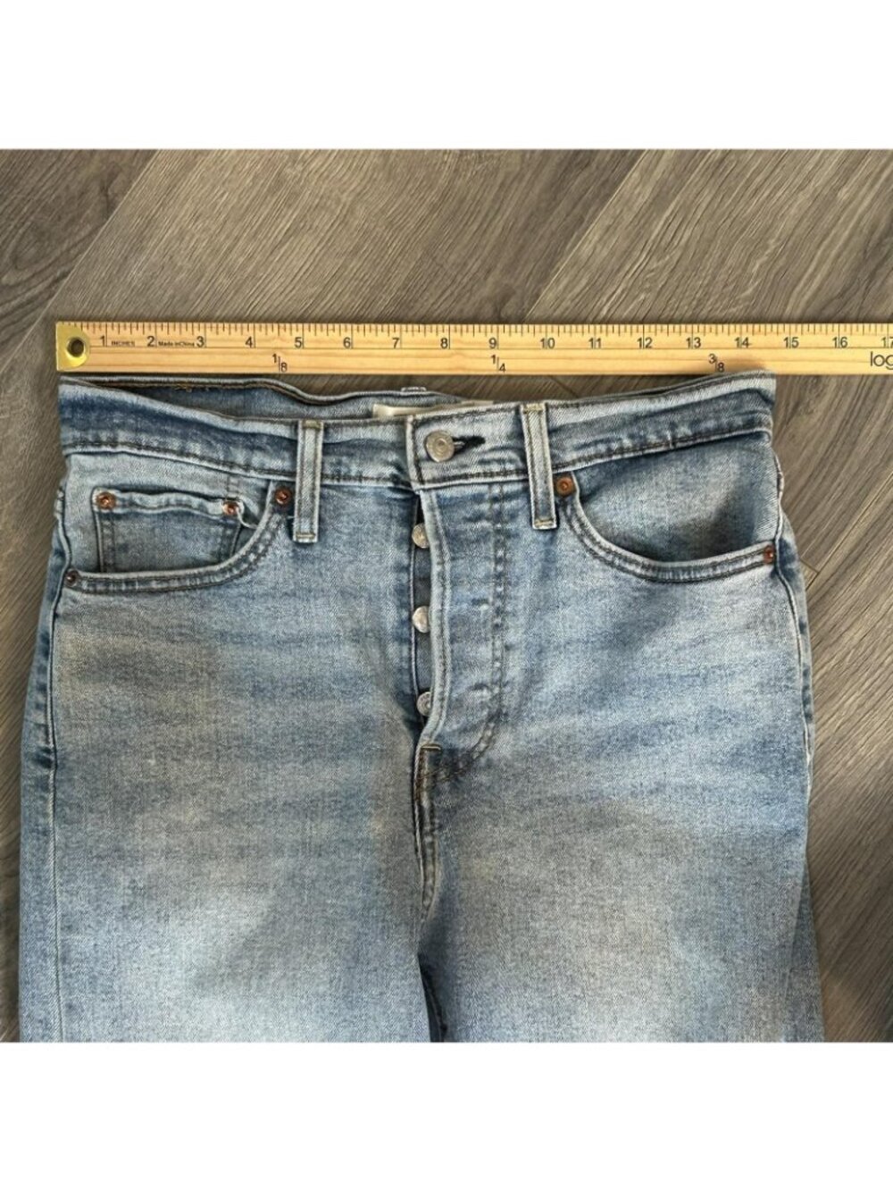 Levi's Wedgie Straight Jeans Womens 30 Light Wash High Rise Distressed Denim - Picture 12 of 16